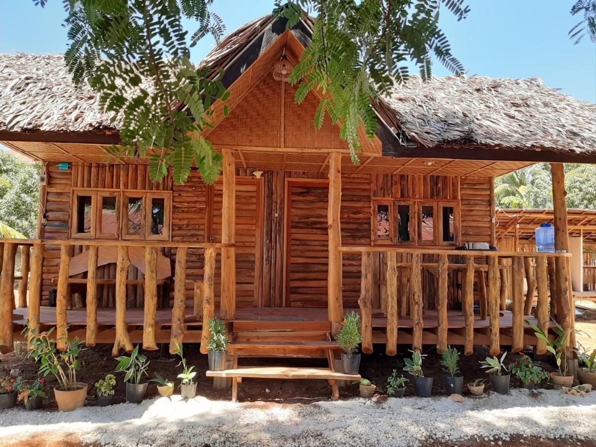 Travis Post Homestay سيكويجور المظهر الخارجي الصورة